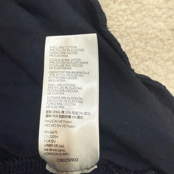 NWT Free People M Tea Time Round Neck Long Puff Sleeve Back Detail Top - Picture 7 of 9